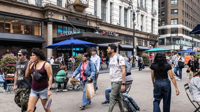 Major retailers are closing stores in 2025: Here's what you need to know