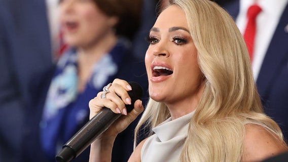 Watch: Carrie Underwood sings America the Beautiful' a cappella after music glitch