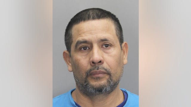 Man accused in 8 peeping Tom incidents in Fairfax County neighborhood arrested