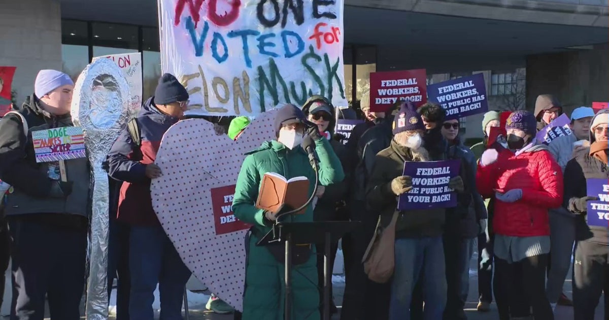 Federal workers rally in DC against DOGE cuts | FOX 5 DC