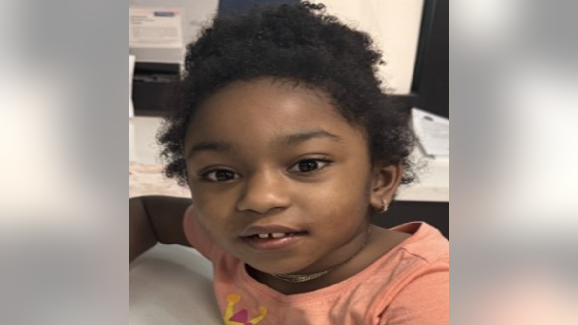 UPDATE: Parents of young child found wandering in Northeast DC located