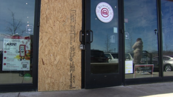 Thieves smash doors, rob restaurants in Prince George's County for only $100