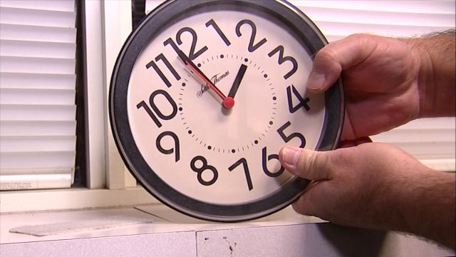 What time would it be without daylight saving time? Tips to adjust to the clock change