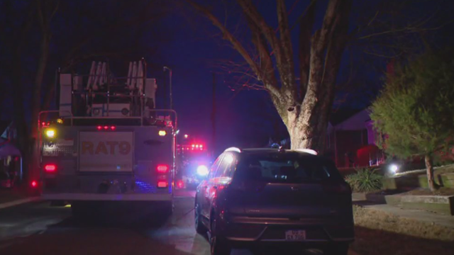 2 people injured after fire rips through Montgomery County home