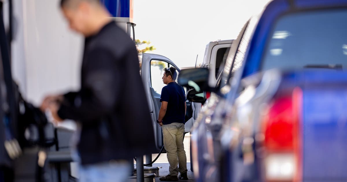 Gas prices could fall as crude oil prices drop, expert says | FOX 5 DC