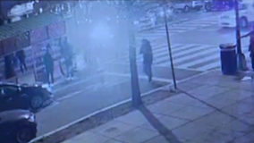 7 people injured after alleged drunk driver runs into crowd on U Street, police say
