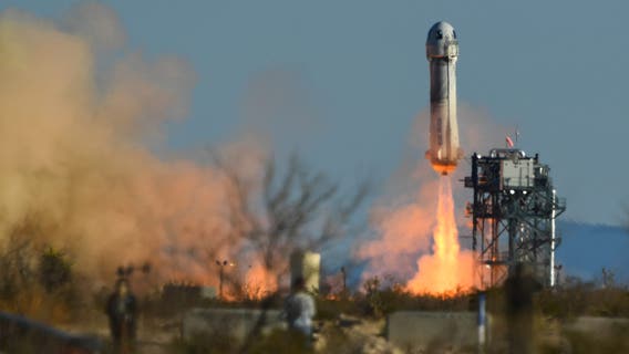 Blue Origin launches all-female flight with Katy Perry, 5 others