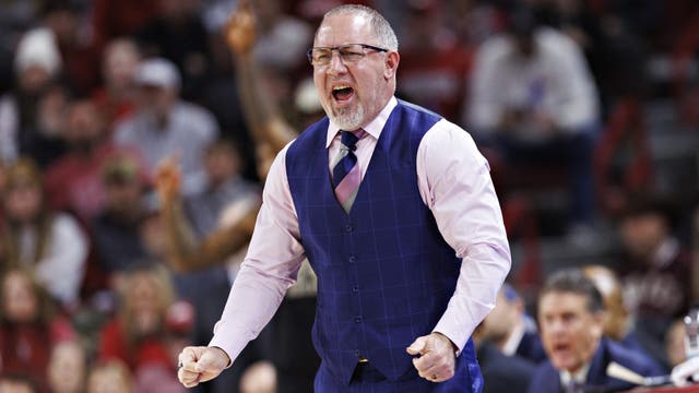 Maryland hires Buzz Williams for Terps basketball coach