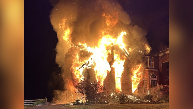 Fire engulfs northern Virginia home