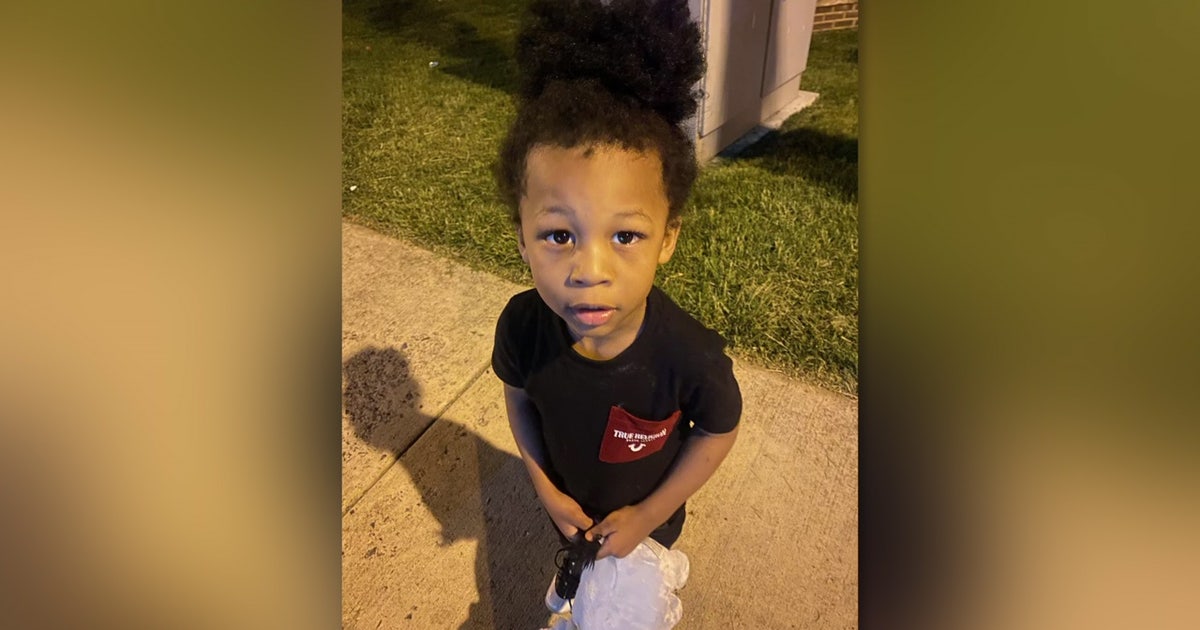 Child found alone on street corner outside DC as police search for ...