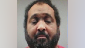 Former DC police officer charged with sex trafficking children
