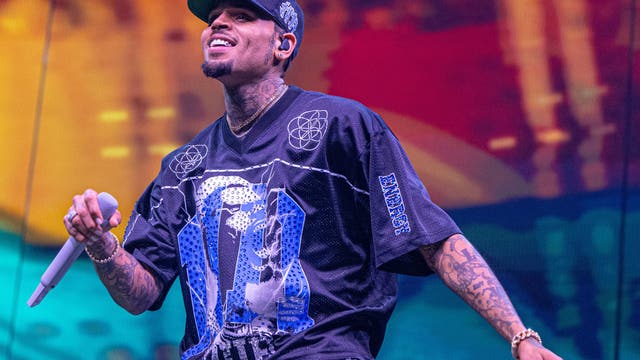 Chris Brown arrested in England for 'bottle-tossing incident,' reports