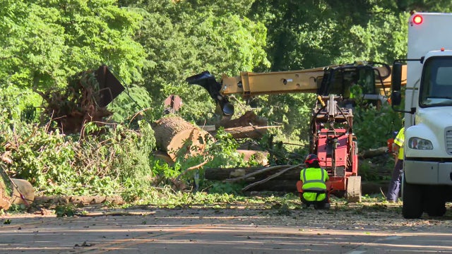 Portion of George Washington Parkway remains closed after deadly storms