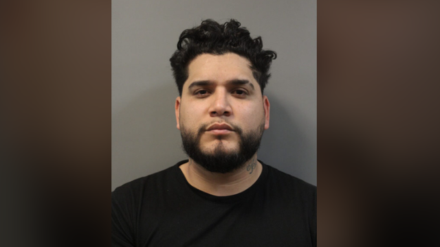 Man faces Peeping Tom charges for trying to record teen in Urban Outfitters dressing room