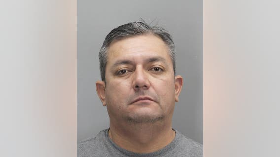 Annandale man arrested after allegedly trying to lure child into car at bus stop