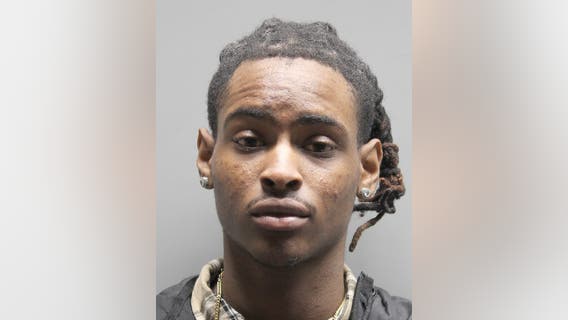 18-year-old charged with shooting girlfriend's father in Lorton: police