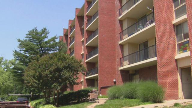 No A/C, no answers: Tenants struggle in Laurel apartment with no A/C during heat wave