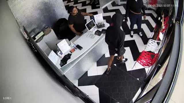 Thousands of dollars worth of hair bundles stolen from Maryland salon