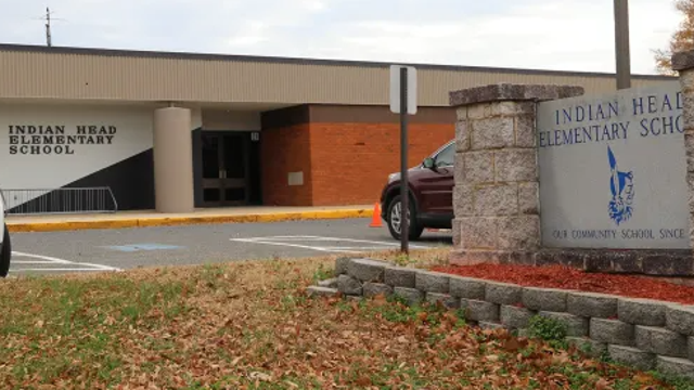 Indian Head Elementary School recognized as a Purple Star School