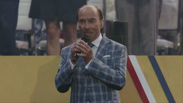Lee Greenwood performs at military parade