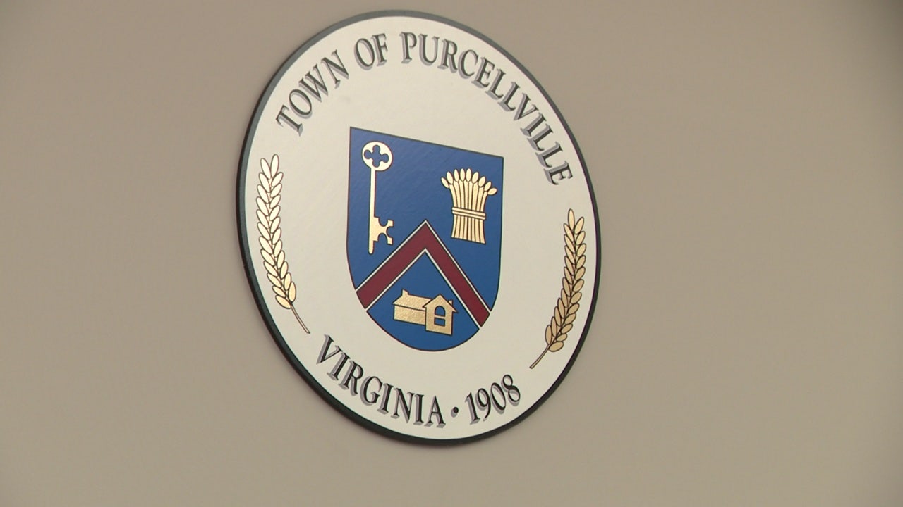 Judge to decide next steps in bid to remove Purcellville’s vice mayor