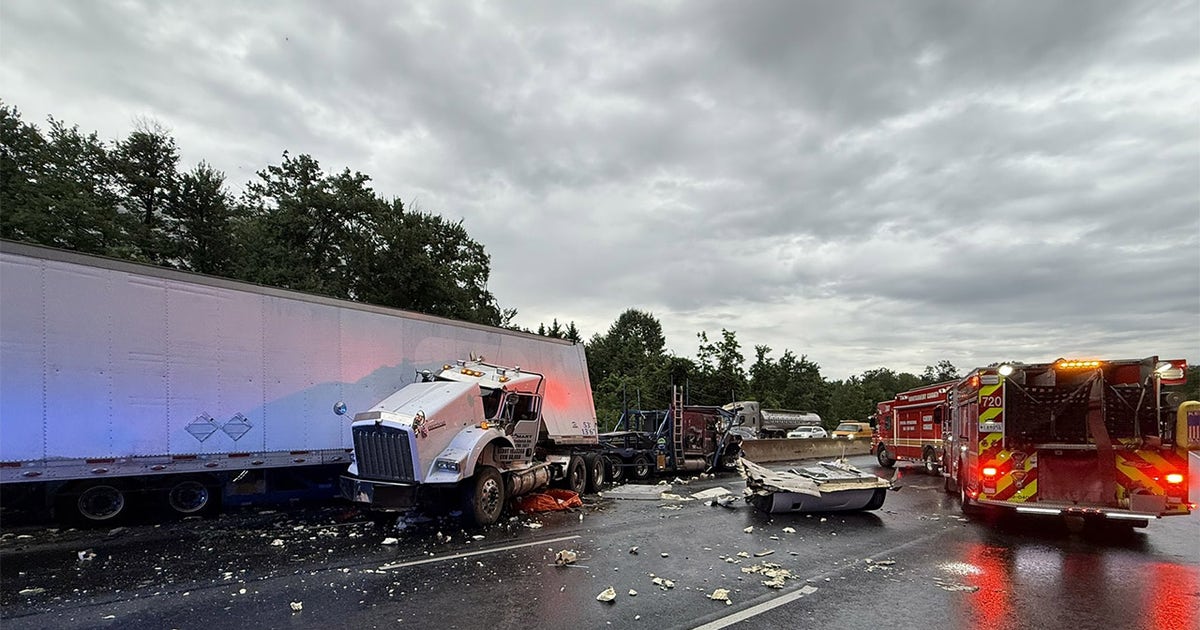 Crash involving 2 tractor-trailers snarls traffic on I-495 in Silver ...