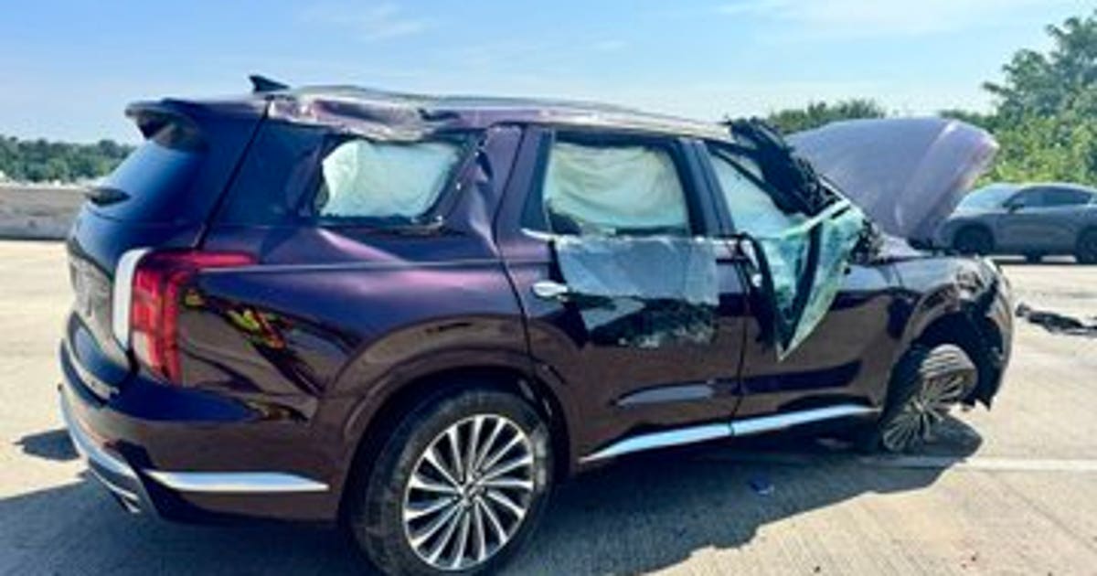 Man ejected from car during crash in DC | FOX 5 DC