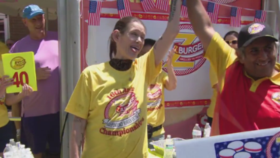 Molly Schuyler wins Z-Burger Independence Burger Eating Championship for 11th time