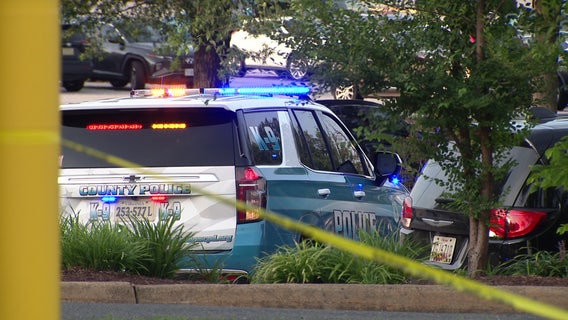 Police ID man fatally shot by officers outside Potomac Mills outlet mall