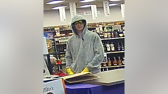 Suspect wanted in Montgomery County liquor store robbery