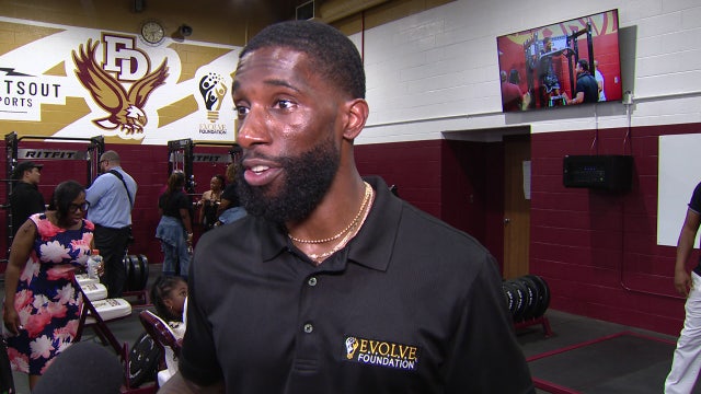 Frederick Douglass HS unveils new weight room with help from NFL vet Kyle Arrington