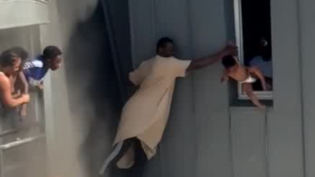 Man rescues six from Paris apartment fire, including infants