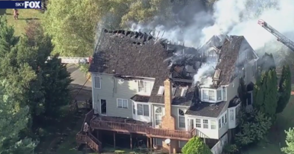 5 displaced after massive fire destroys Montgomery County home | FOX 5 DC