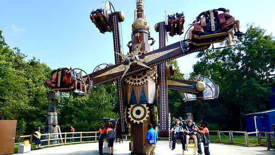 32 people stuck on ride, rescued at Six Flags America in Maryland