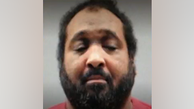 Former MPD officer pleads guilty to sex trafficking a minor