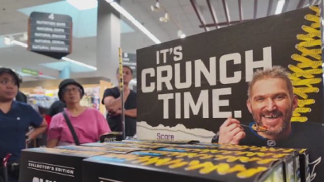 Alexander Ovechkin visits Giant grocery store to celebrate launch of limited-edition cornflakes