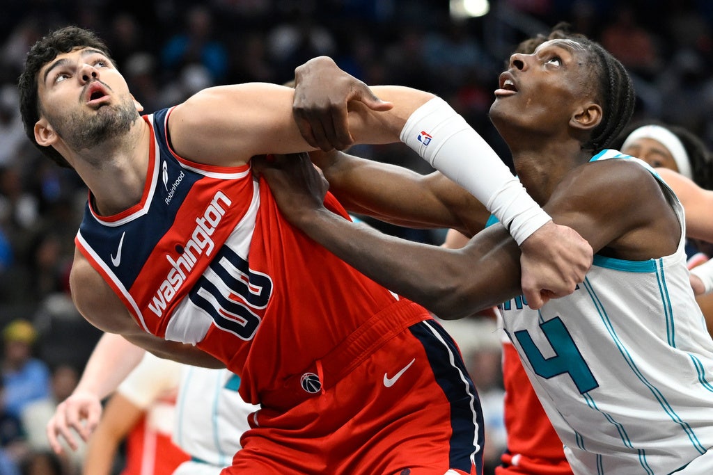 Wizards welcome federal workers amid home opener excitement