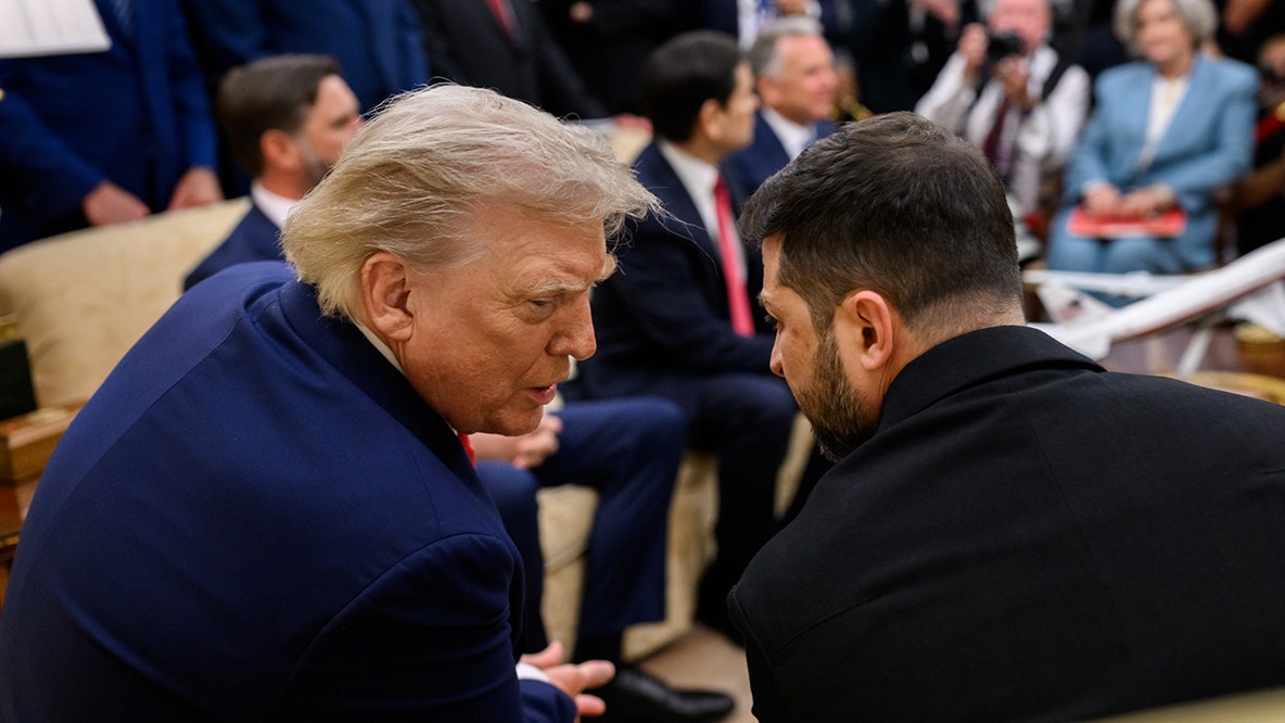 Trump signals hesitation on Tomahawk missiles ahead of Zelenskyy meeting