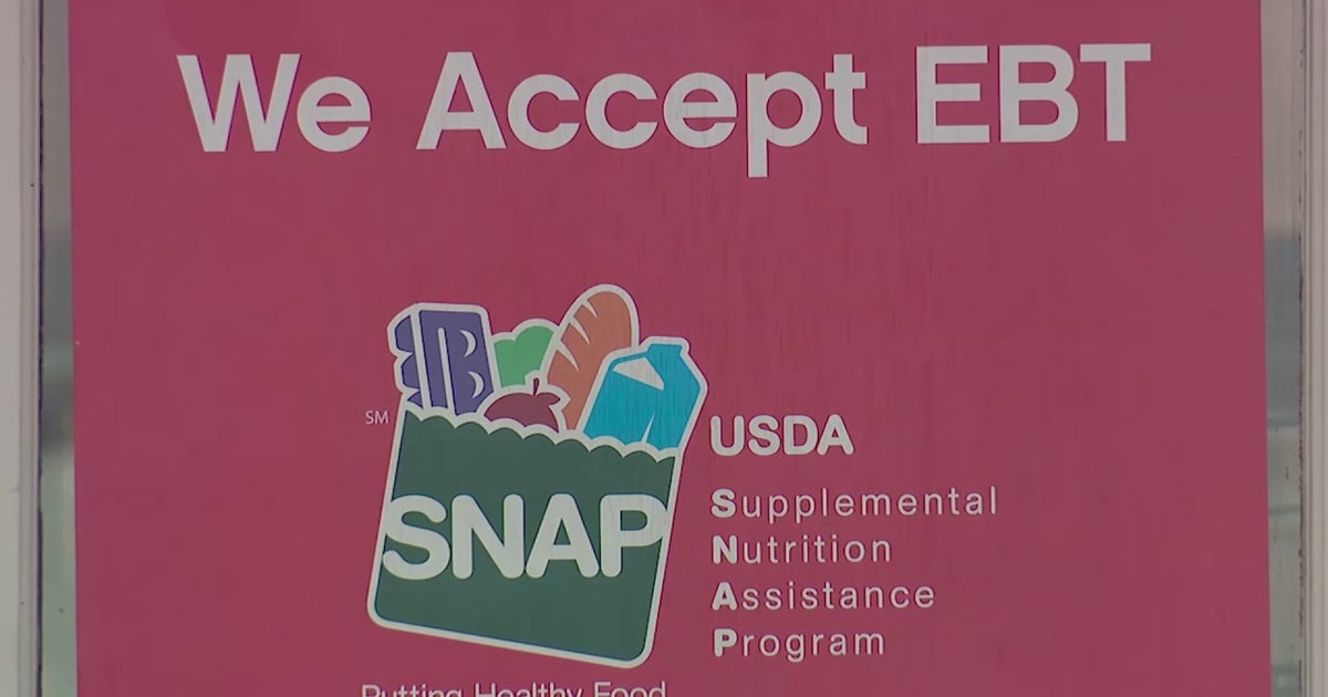 Government Shutdown 2025 Update: SNAP benefits at risk as stalemate ...