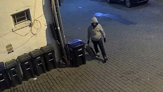 FBI releases new video of suspect who placed bombs outside DNC, RNC buildings