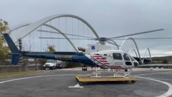 D.C. police are looking to hire 2 more experienced helicopter pilots