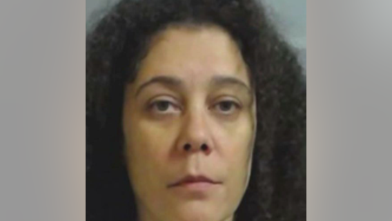 DC woman accused of impeding officers transferring someone into ICE custody