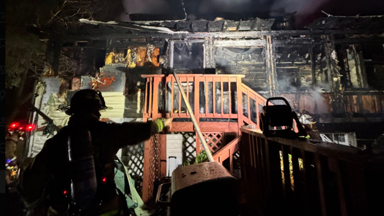 2-alarm Fairfax house fire leaves 1 person critically injured, multiple hurt including firefighter