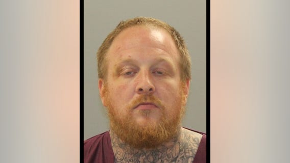 Multiple charges for man arrested driving wrong way down I-270 with kids in car