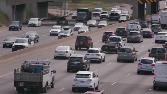 Thanksgiving travel to reach record levels in DMV; best and worst times to drive