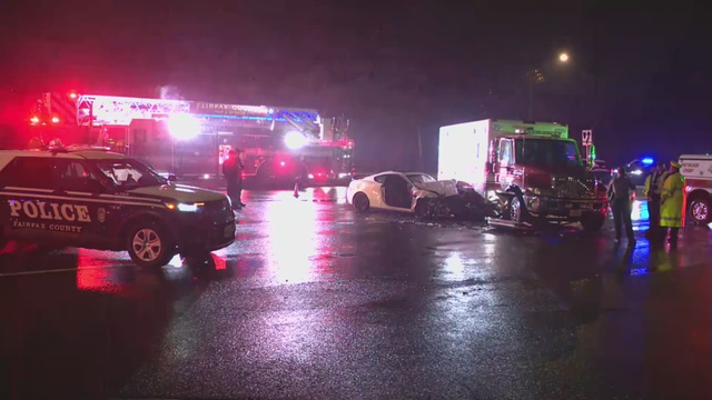 Driver who hit ambulance in Fairfax County, killing 1, charged with manslaughter