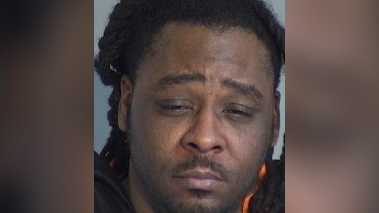 DC father arrested, charged after toddler drowned in hot tub during Florida trip