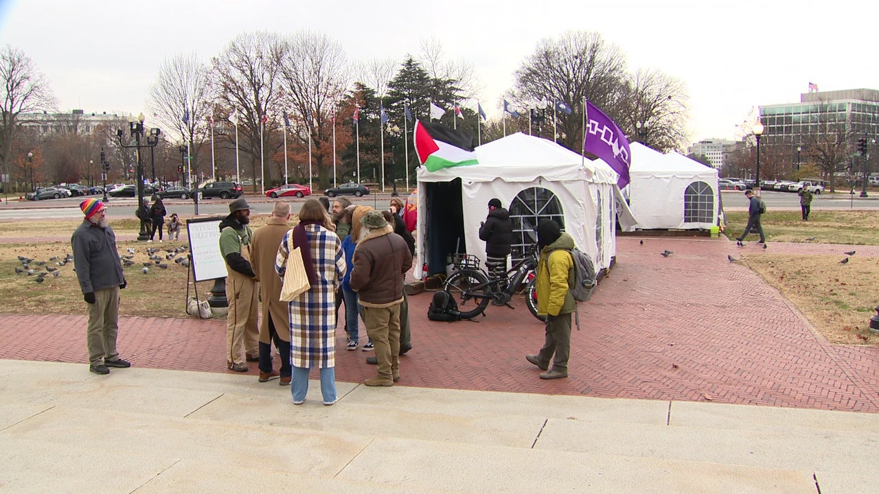 Protest tents removed from outside Union Station