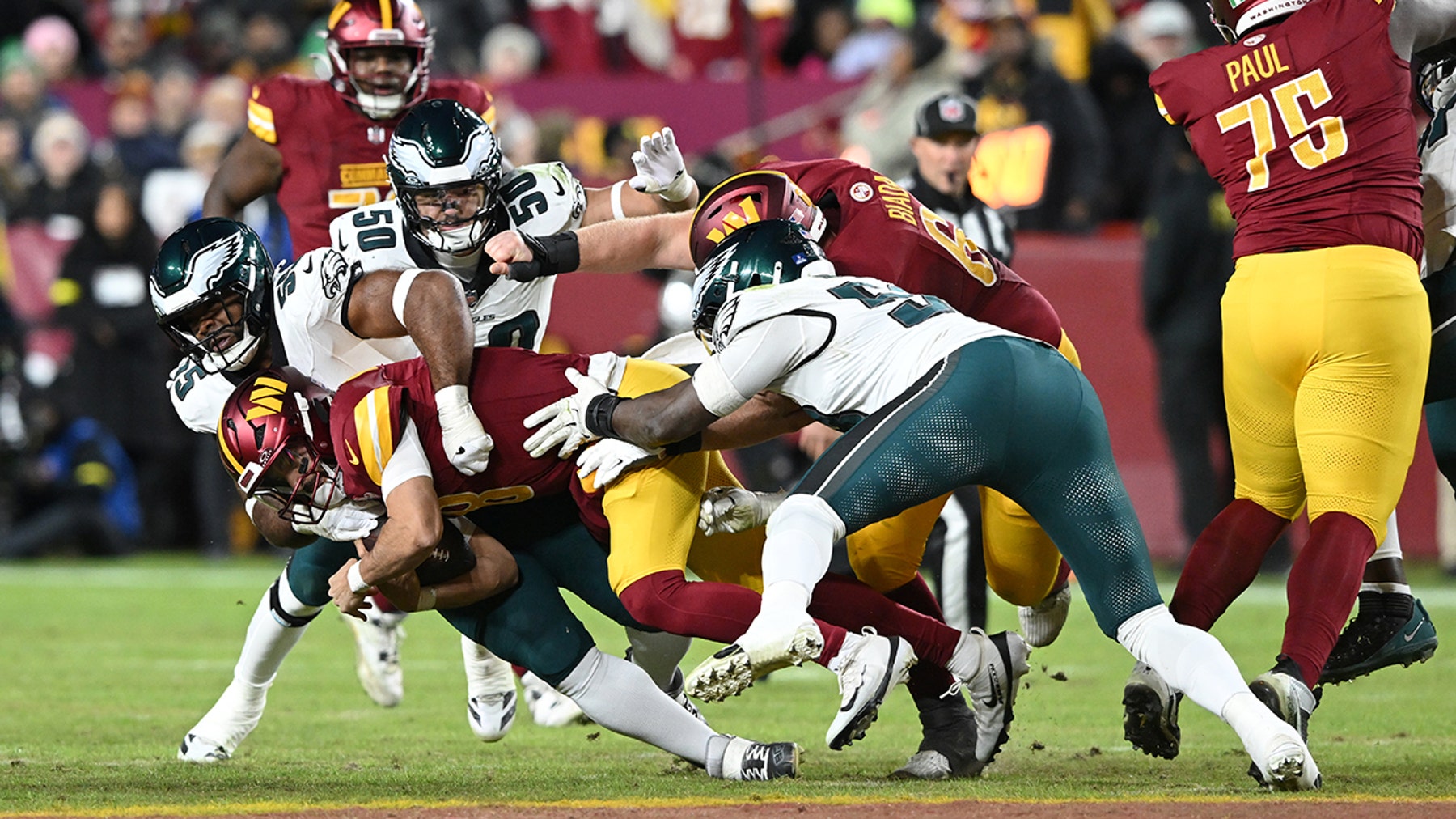 Commanders fall to Eagles 29–18; Philadelphia clinches second straight NFC East title