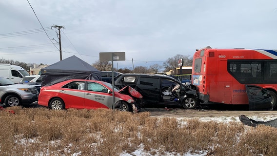 1 dead, 2 injured in Fairfax County crash